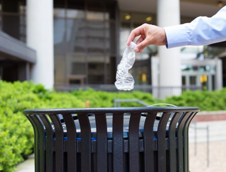 Recycling process in commercial waste management